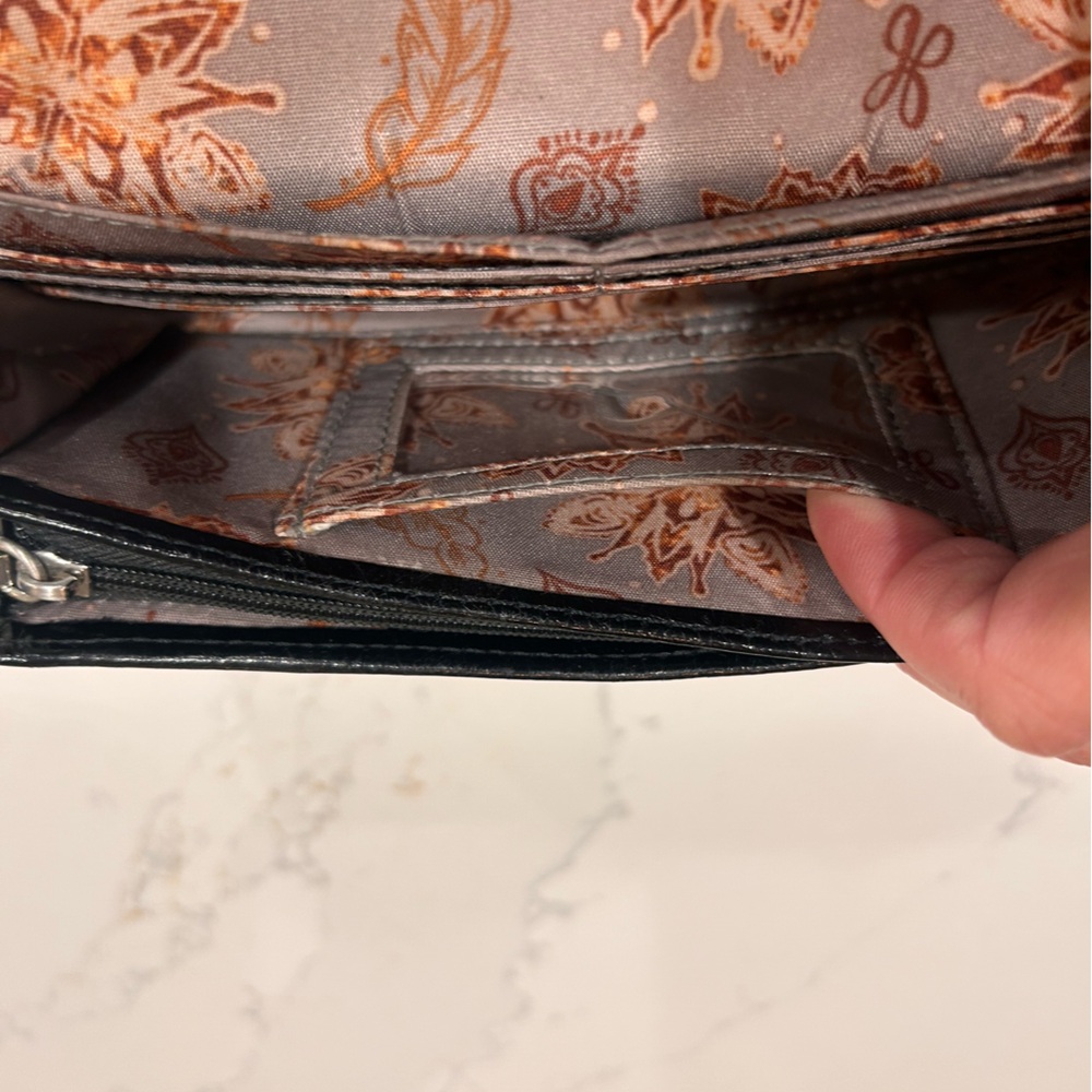 HOBO Black Wallet Premium Leather Craftsmanship - Picture 6 of 7
